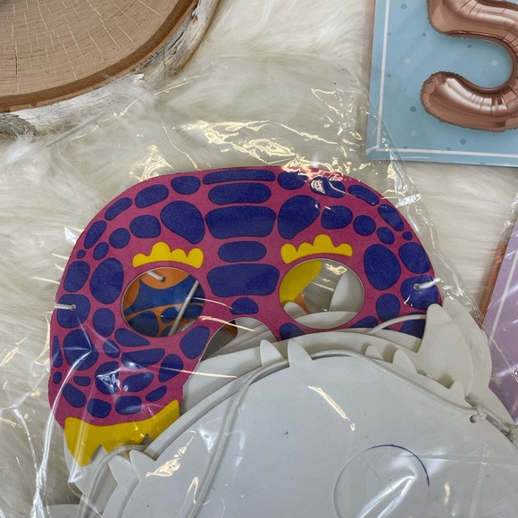 Dinosaur Birthday Party Favors Decorations - Picture 3 of 9